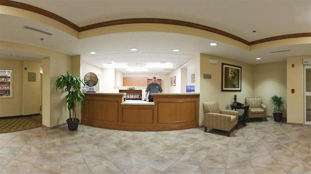 Candlewood Suites Kansas City Airport Eksteriør bilde