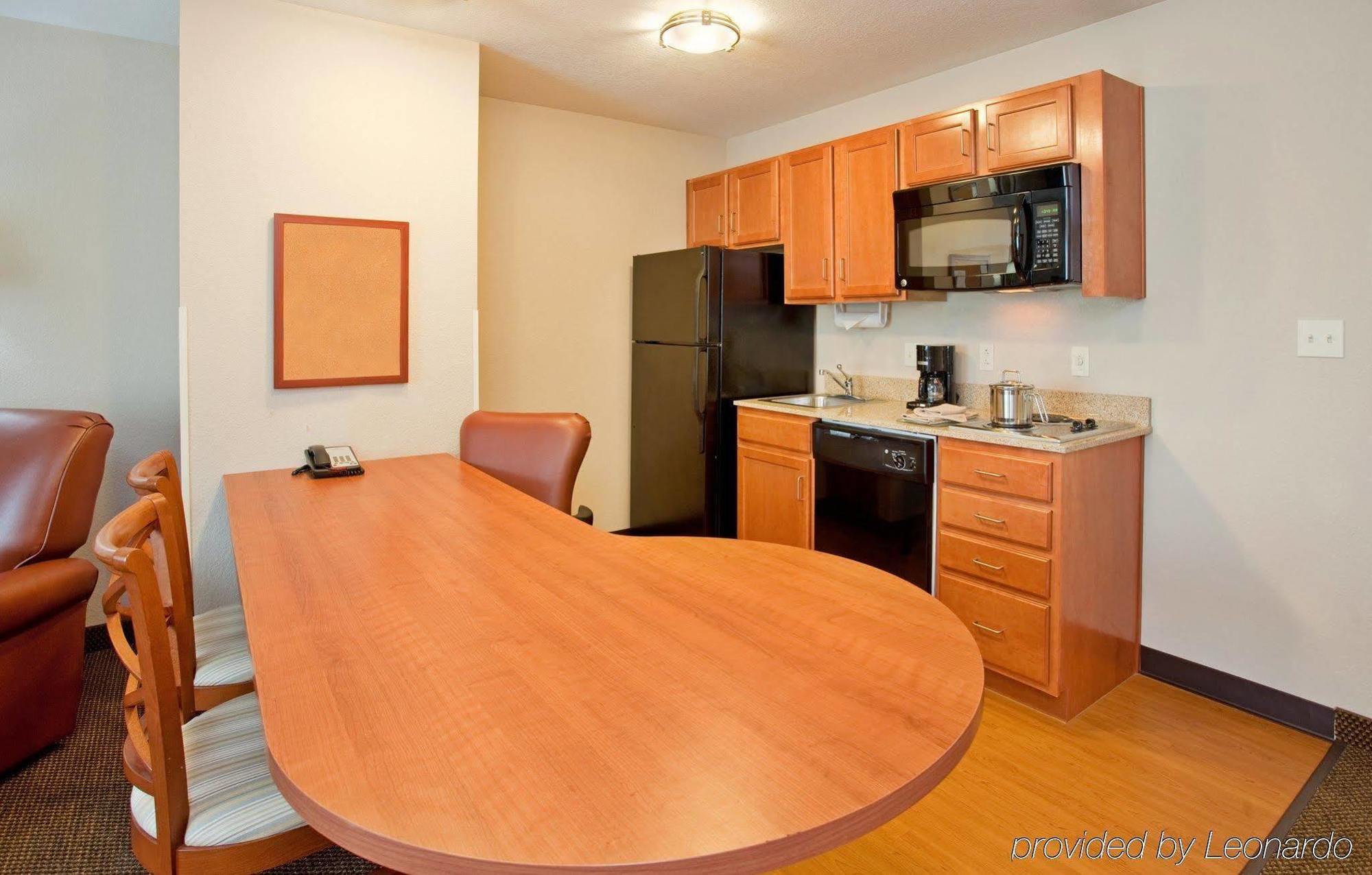 Candlewood Suites Kansas City Airport Eksteriør bilde