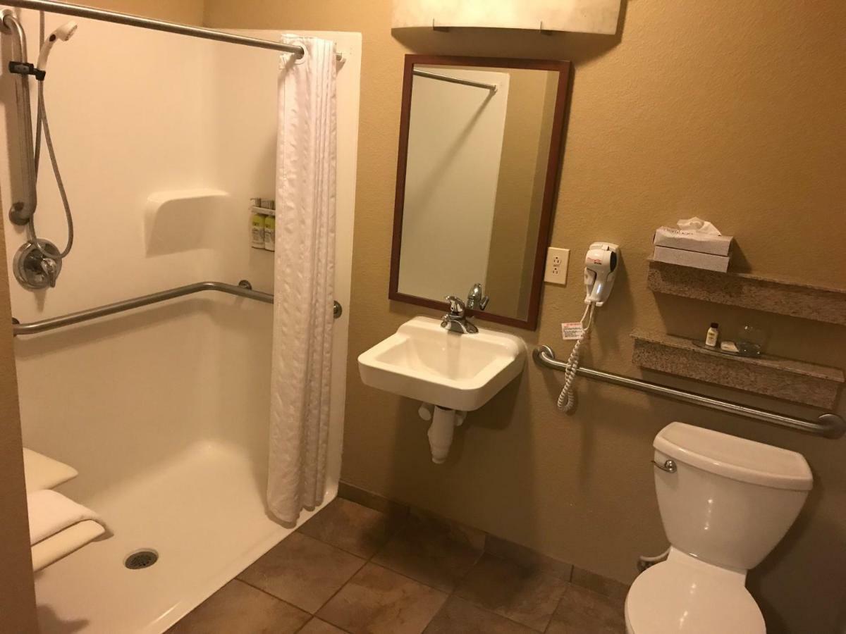 Candlewood Suites Kansas City Airport Eksteriør bilde