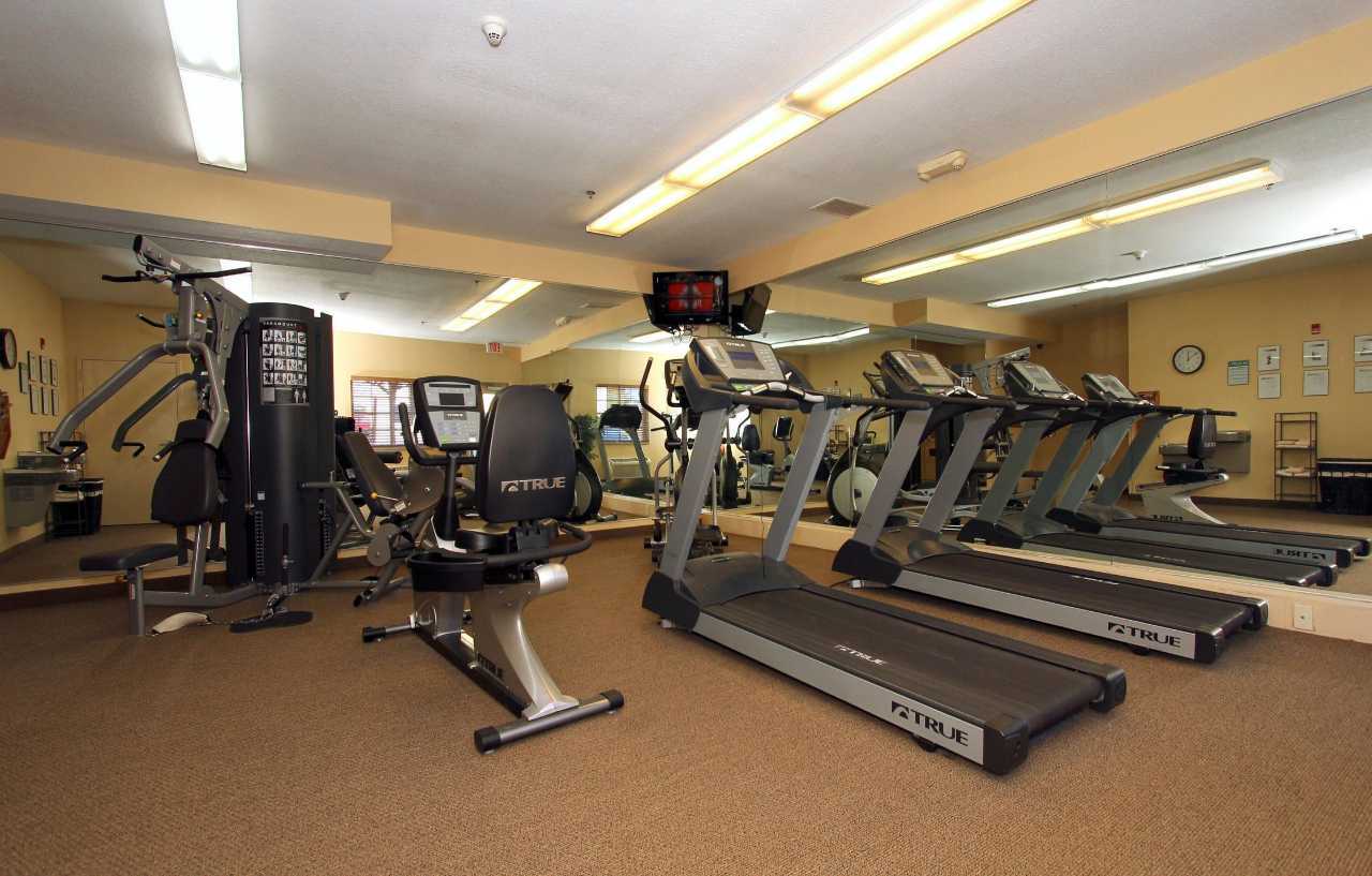 Candlewood Suites Kansas City Airport Eksteriør bilde