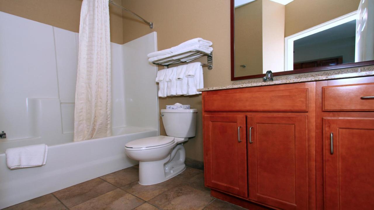 Candlewood Suites Kansas City Airport Eksteriør bilde